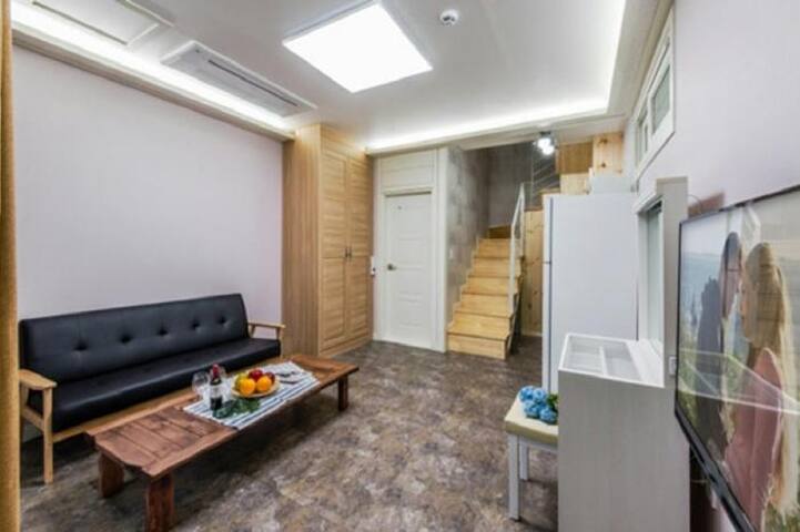 Ddnayo managed Airbnb listing 2