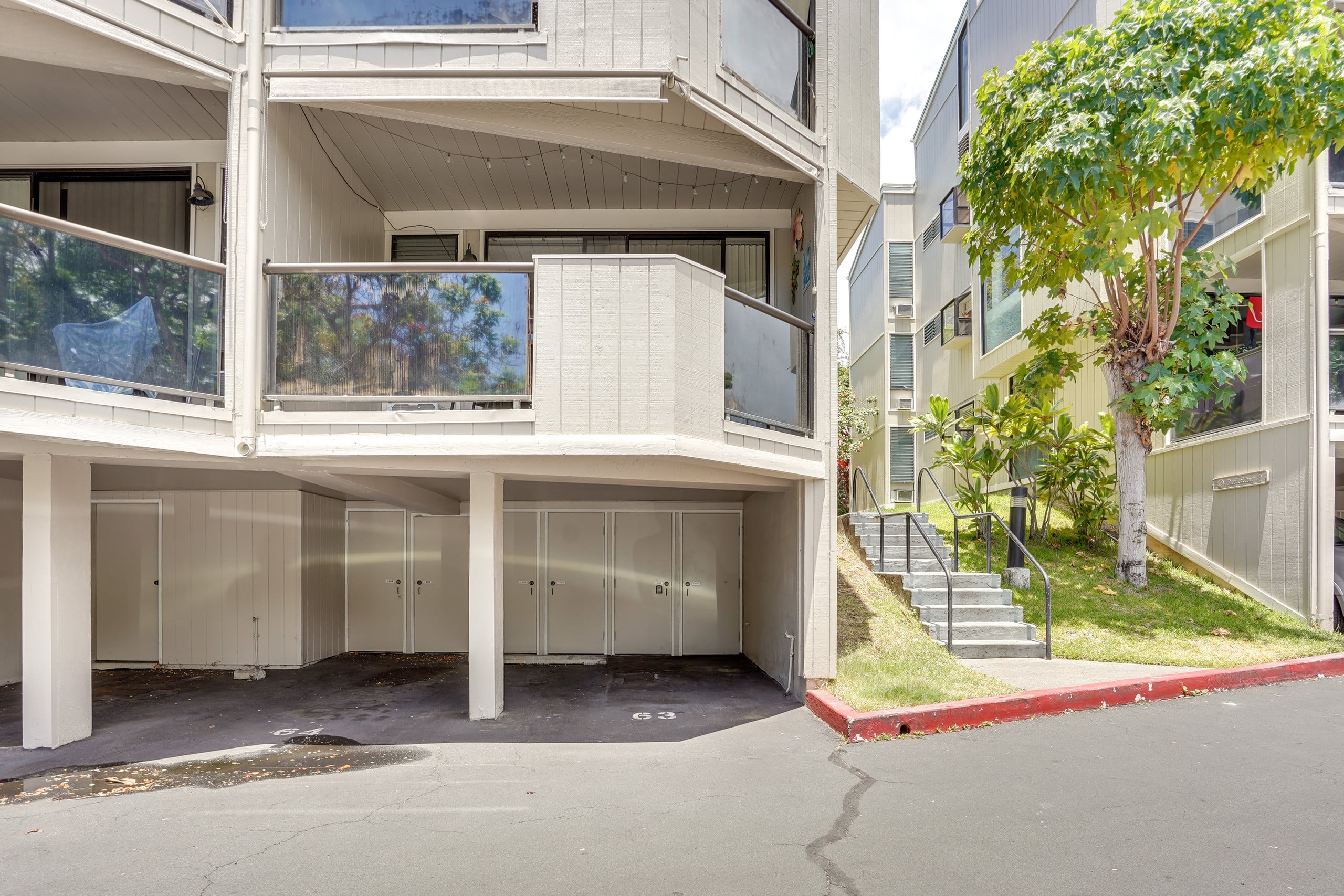 Condo in Kailua-Kona · ★4.8 · 2 bedrooms · 2 beds · 2 private baths - Image 23