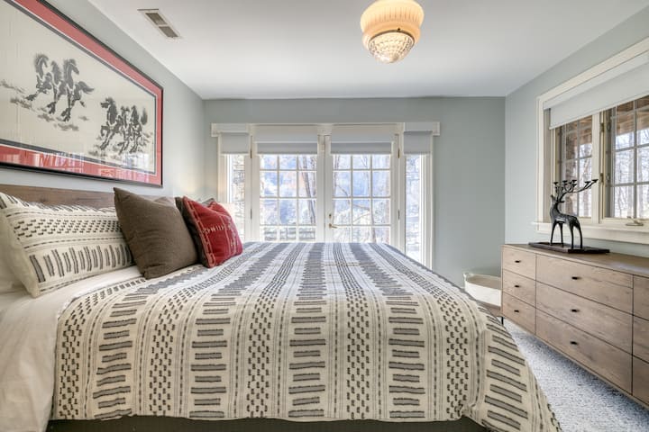 Bedroom 2 features a king bed and ensuite bathroom.