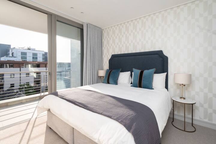 Peaceful Modern Escape | No load shedding gallery image 5