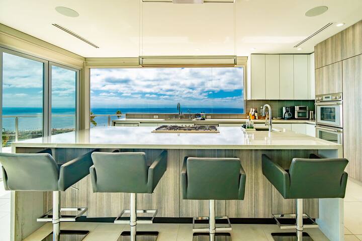 La Jolla Dream Stay: Ocean, Bay, Pool gallery image 4