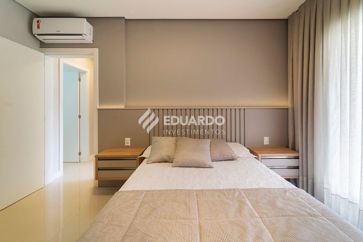 Photo of the entire room