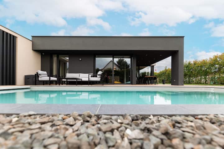 The Sublime villa with pool