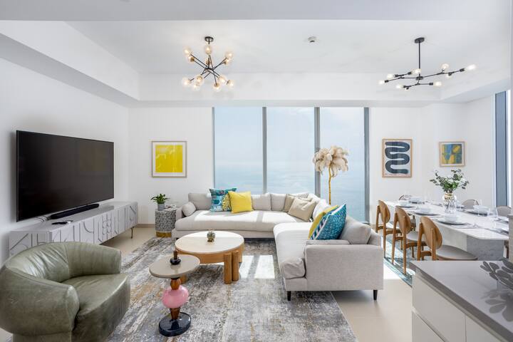 Waves Holiday Homes managed Airbnb listing 3