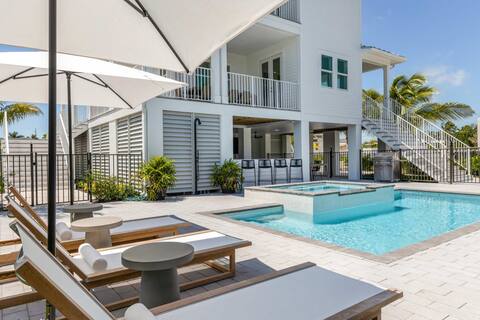 Altair House at Lunara Bay