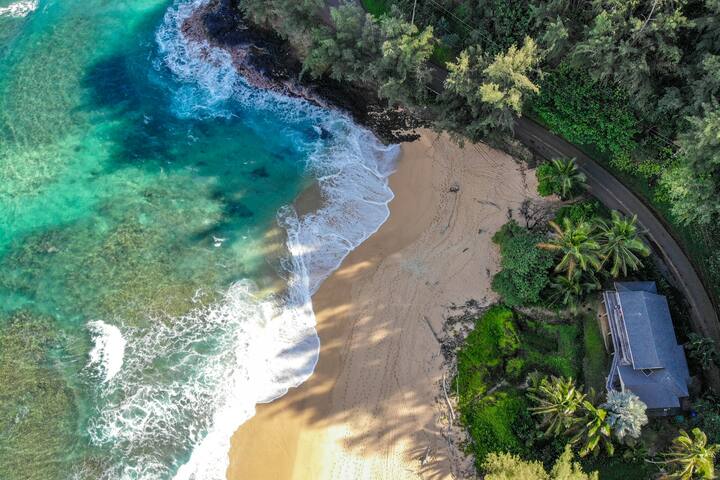 Stellar 3BR Oceanfront | Balcony | W/D gallery image 3