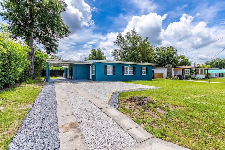 5br Getaway • Kitchen, Wi-fi & Pet-friendly - Orlando