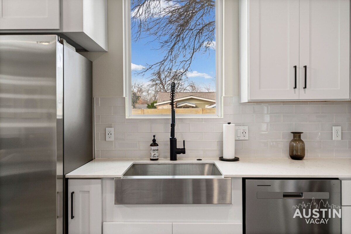 Brand New East Austin Gem: 3 Minutes to UT Campus!