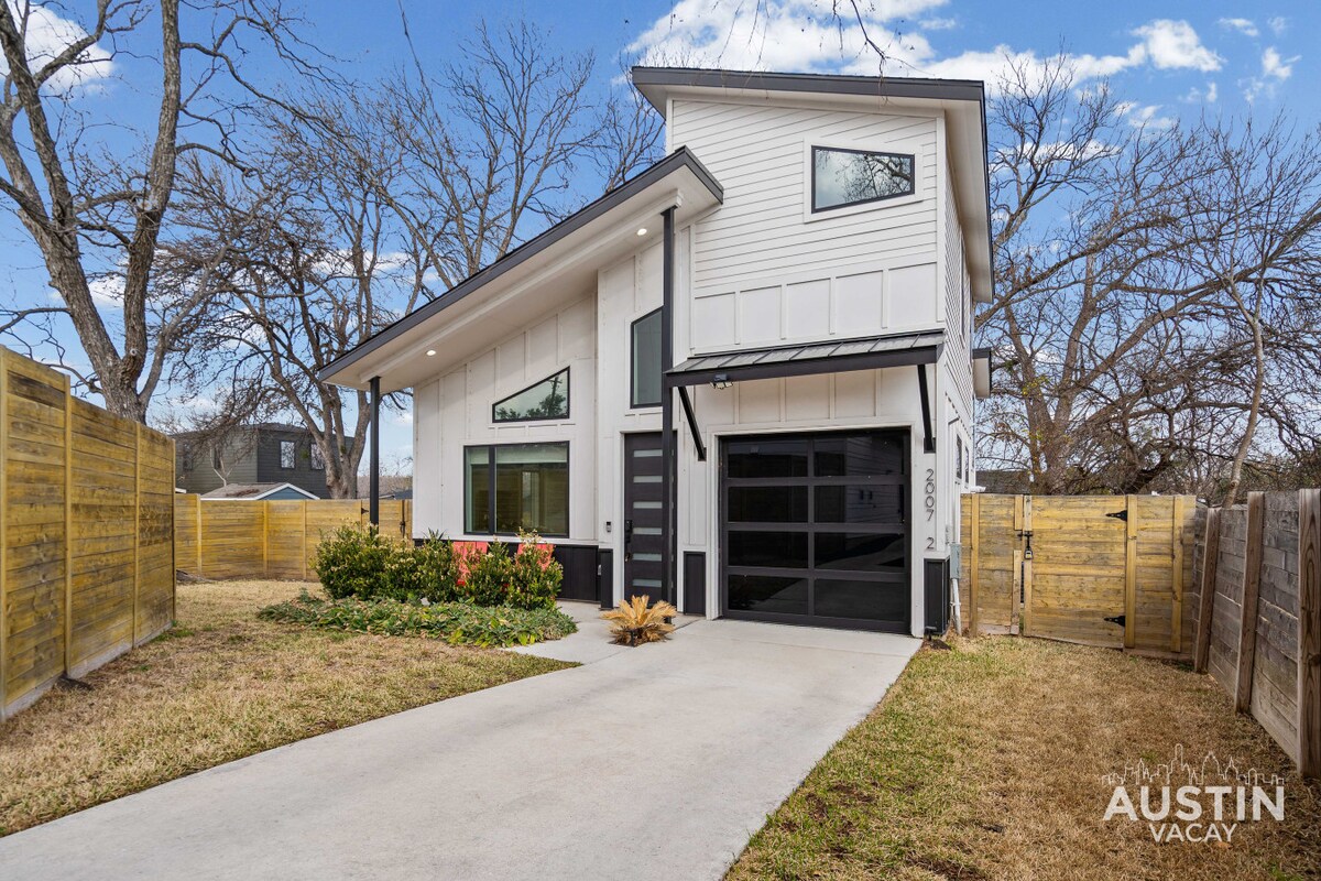 Brand New East Austin Gem: 3 Minutes to UT Campus!