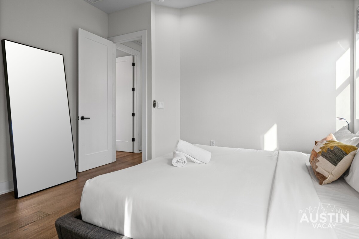 Brand New East Austin Gem: 3 Minutes to UT Campus!