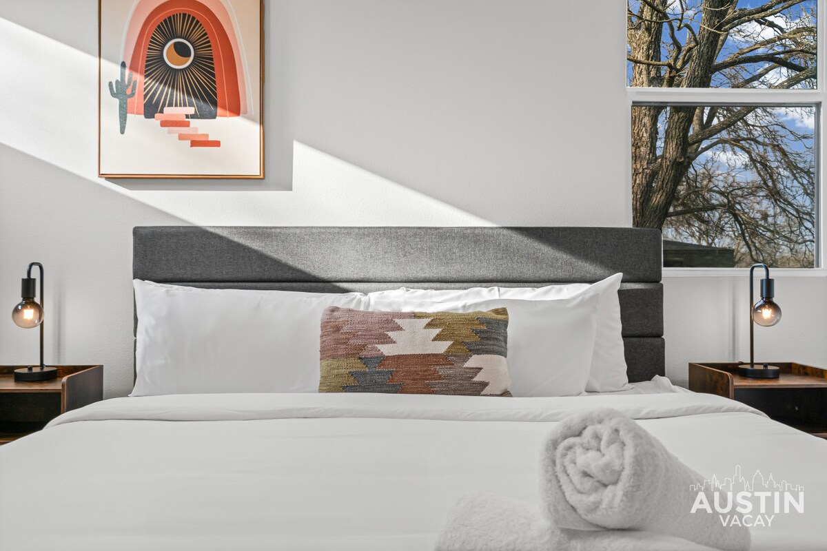 Brand New East Austin Gem: 3 Minutes to UT Campus!