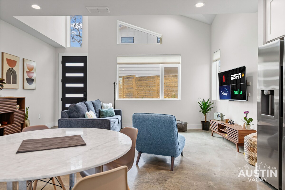 Brand New East Austin Gem: 3 Minutes to UT Campus!
