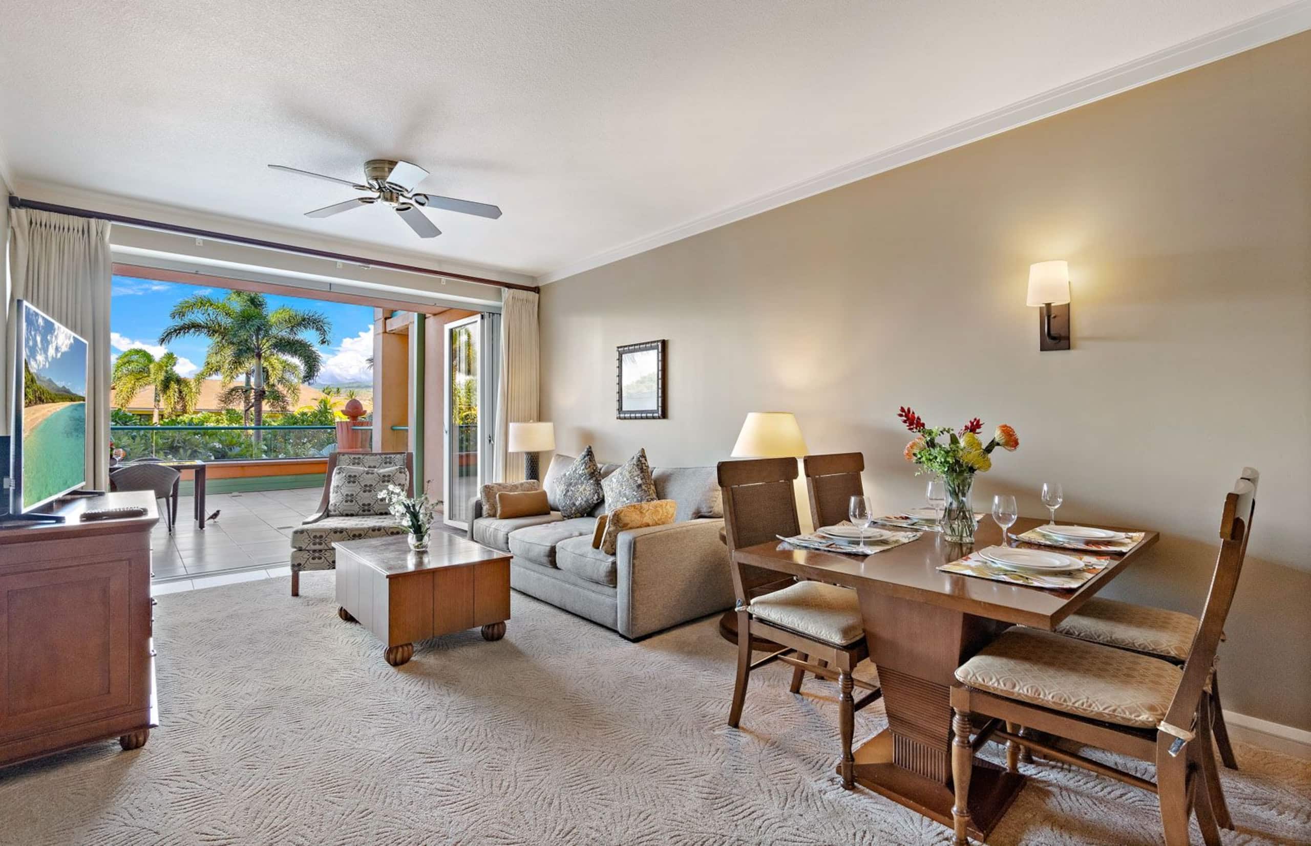Condo in Lahaina · ★4.65 · 1 bedroom · 2 beds · 1 bath - Image 10