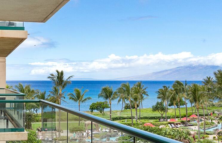 Maui Resort Rentals: Honua Kai Hokulani 446 gallery image 2