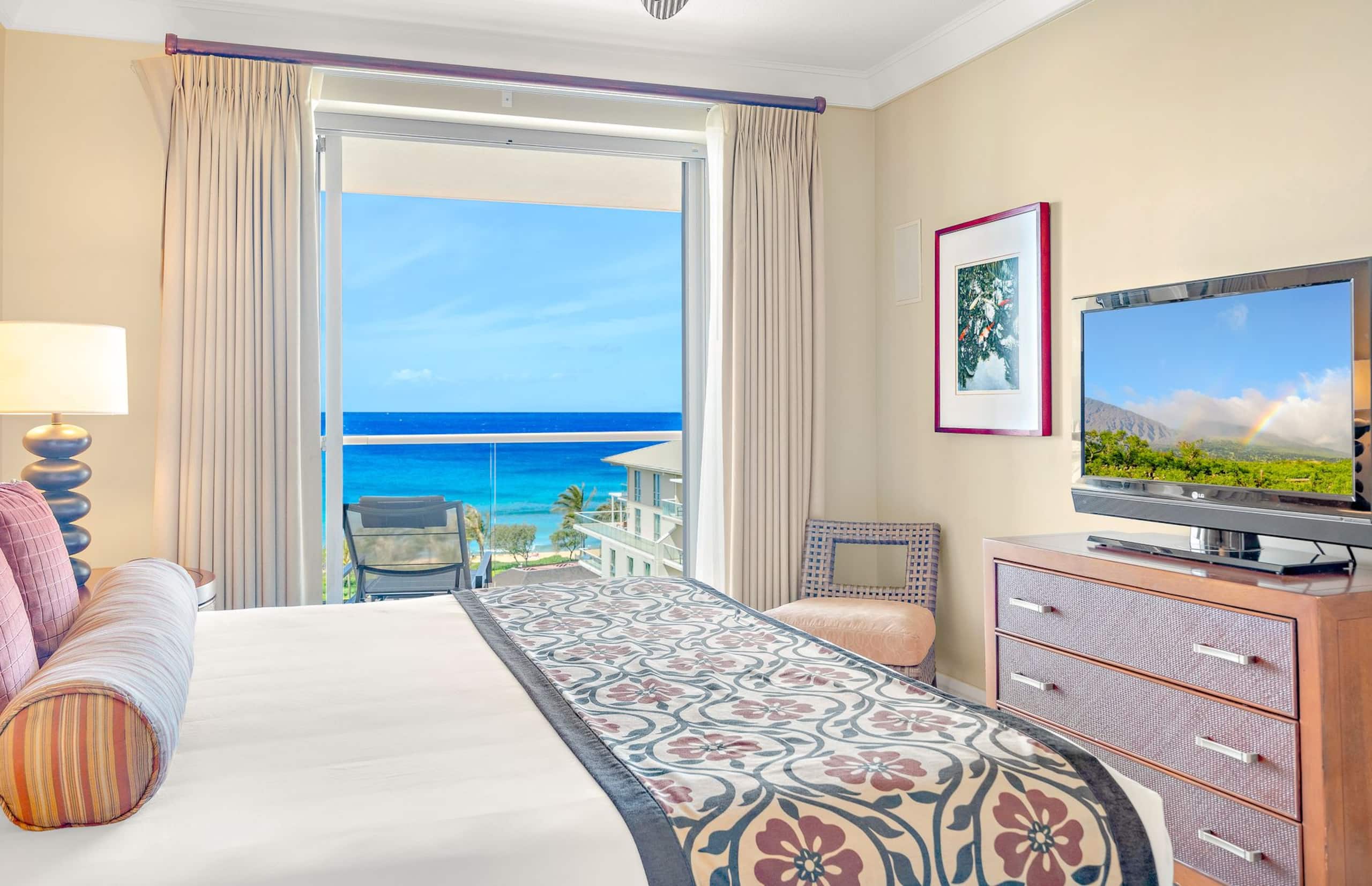 Condo in Lahaina · ★5.0 · 3 bedrooms · 4 beds · 3 baths - Image 17