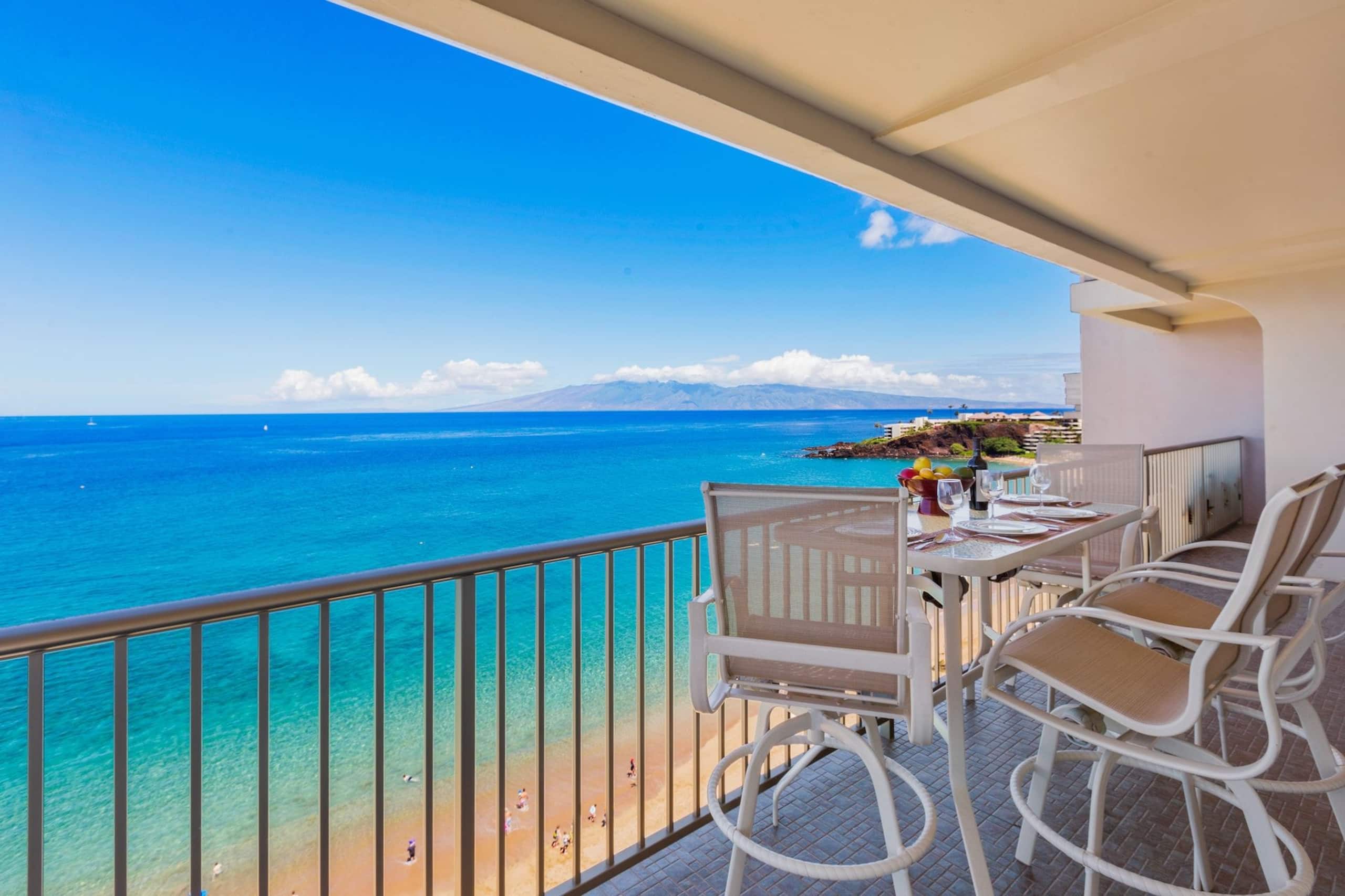 Condo in Lahaina · ★5.0 · 1 bedroom · 2 beds · 2 baths - Image 4