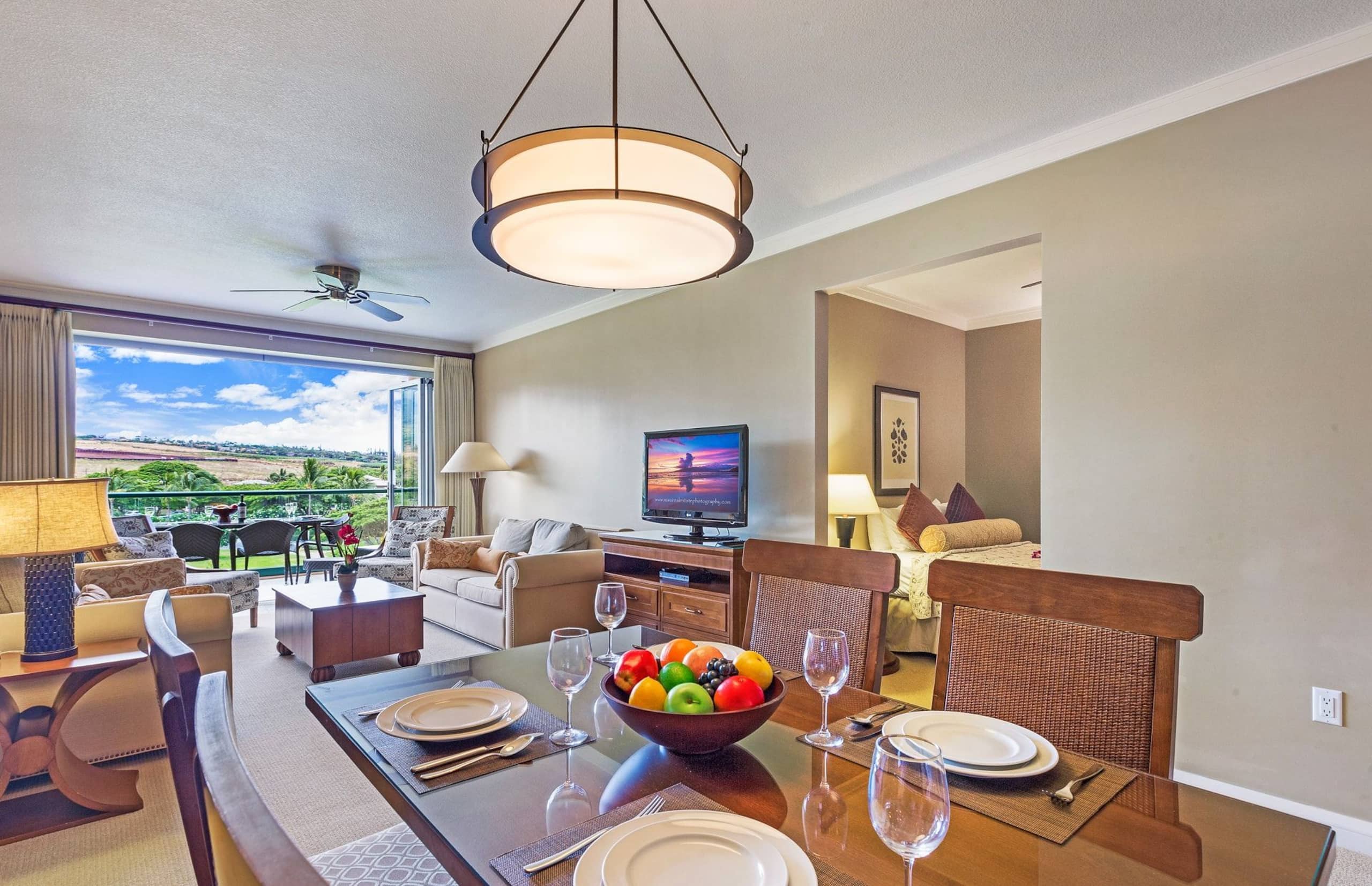 Condo in Lahaina · ★4.93 · 1 bedroom · 3 beds · 1 bath - Image 8