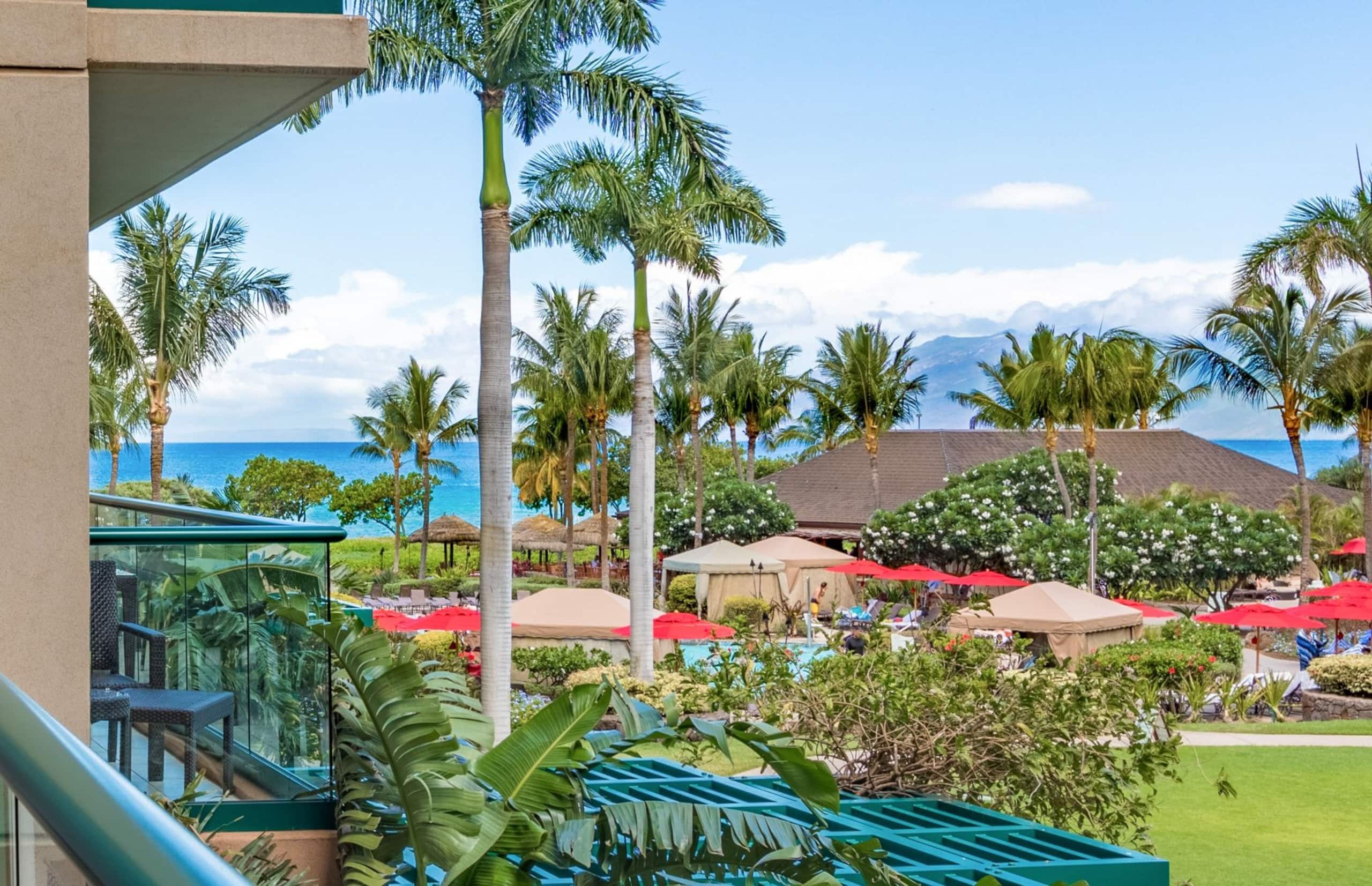 Condo in Lahaina · ★5.0 · 1 bedroom · 2 beds · 1 bath - Image 1
