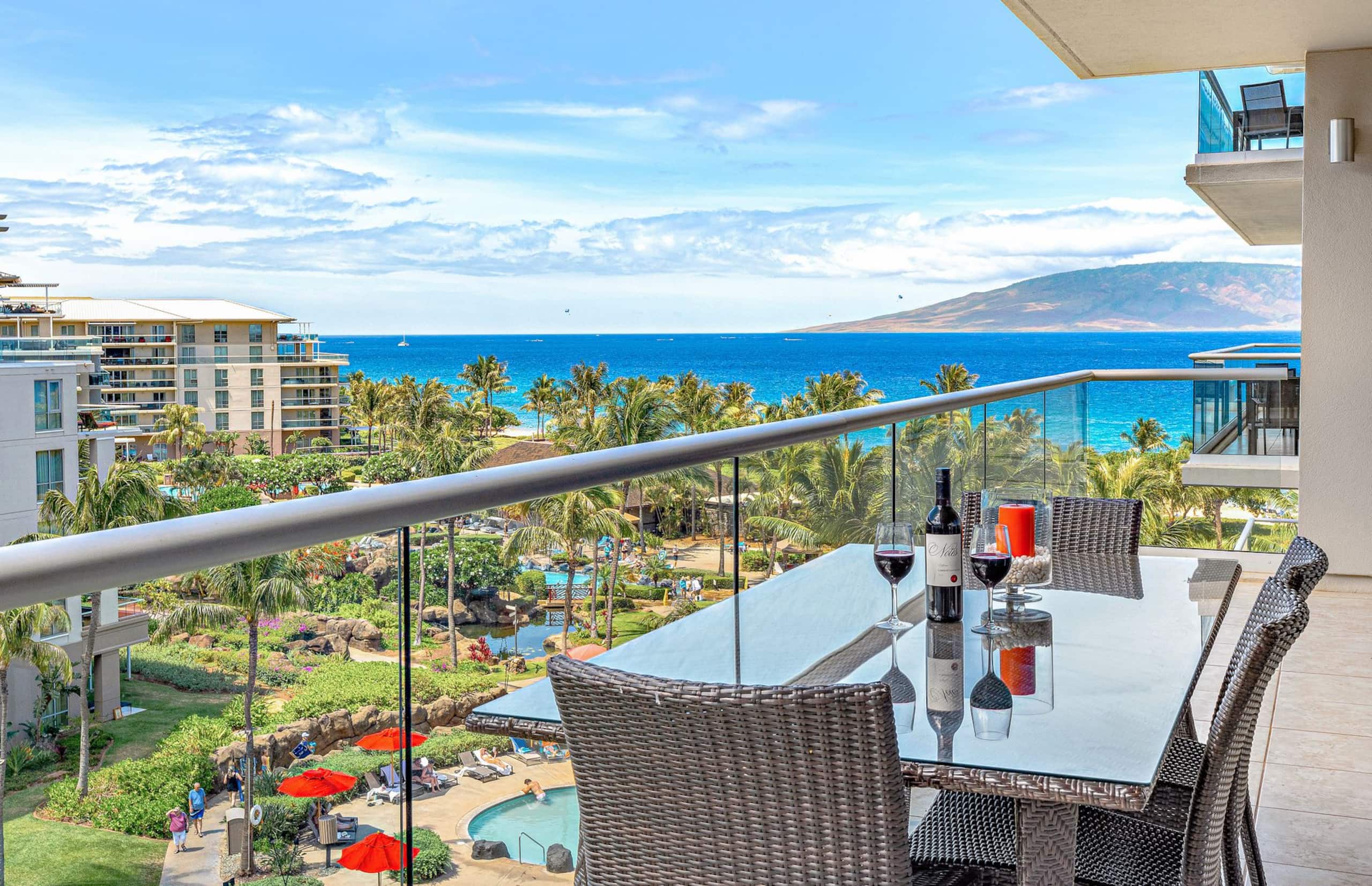 Condo in Lahaina · ★5.0 · 2 bedrooms · 3 beds · 2 baths - Image 11