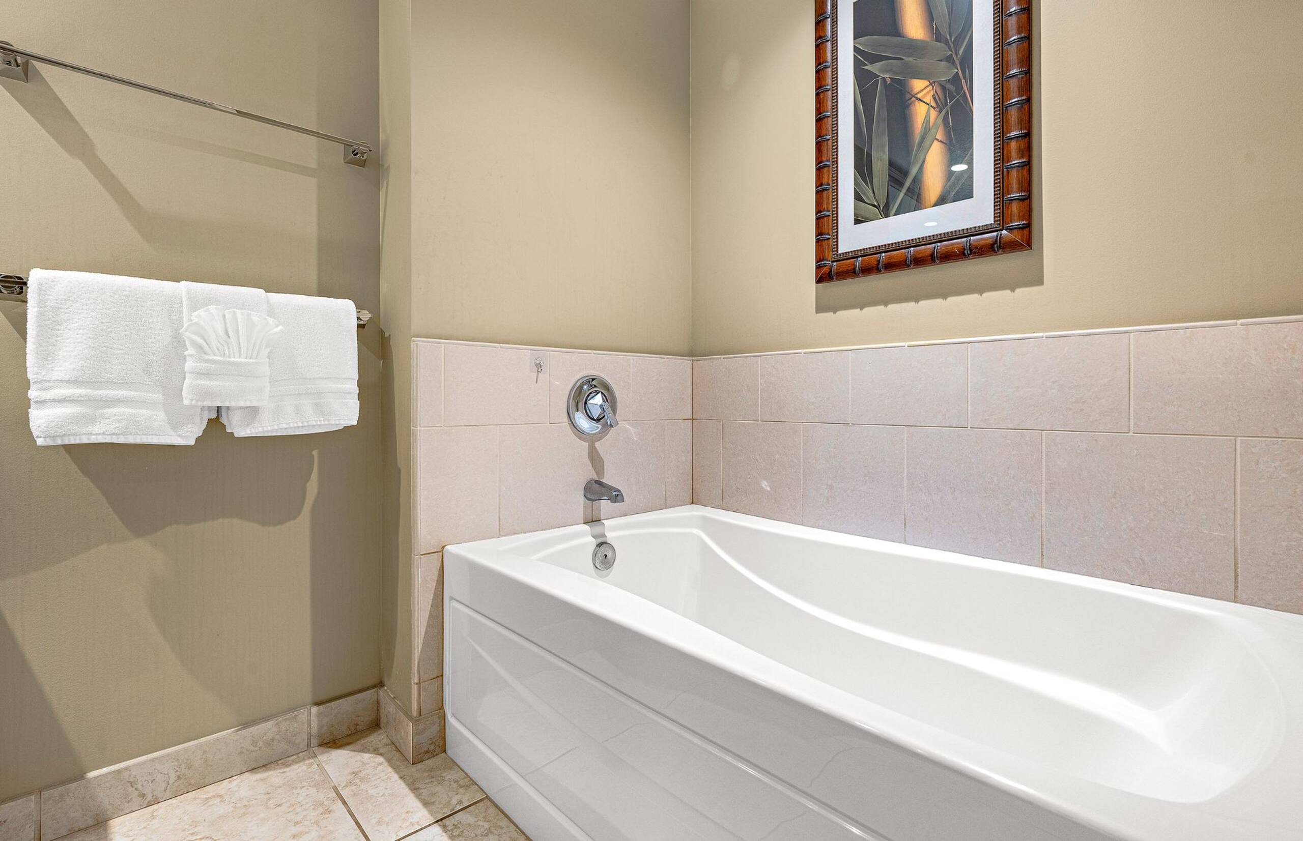 Condo in Lahaina · ★5.0 · 2 bedrooms · 3 beds · 2 baths - Image 24