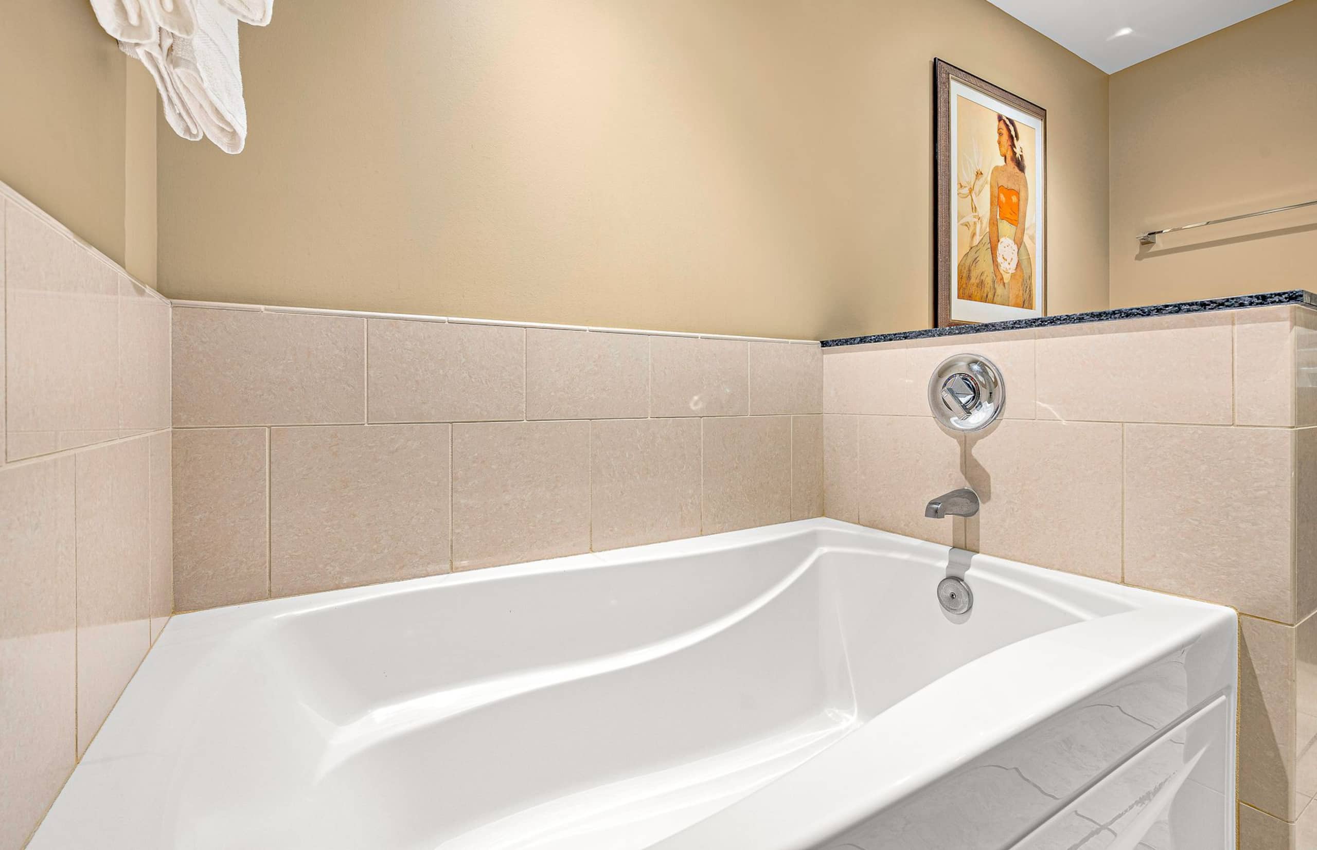 Condo in Lahaina · ★5.0 · 2 bedrooms · 3 beds · 2 baths - Image 29