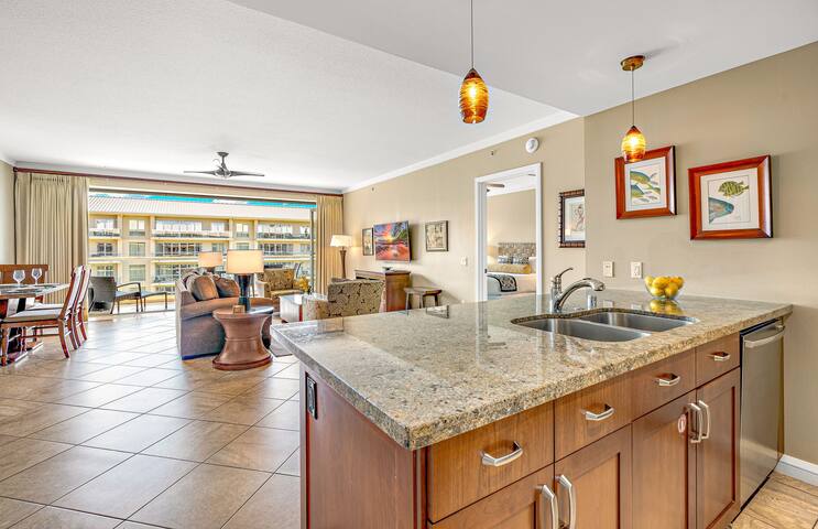 Maui Resort Rentals: Honua Kai Konea 645 gallery image 3