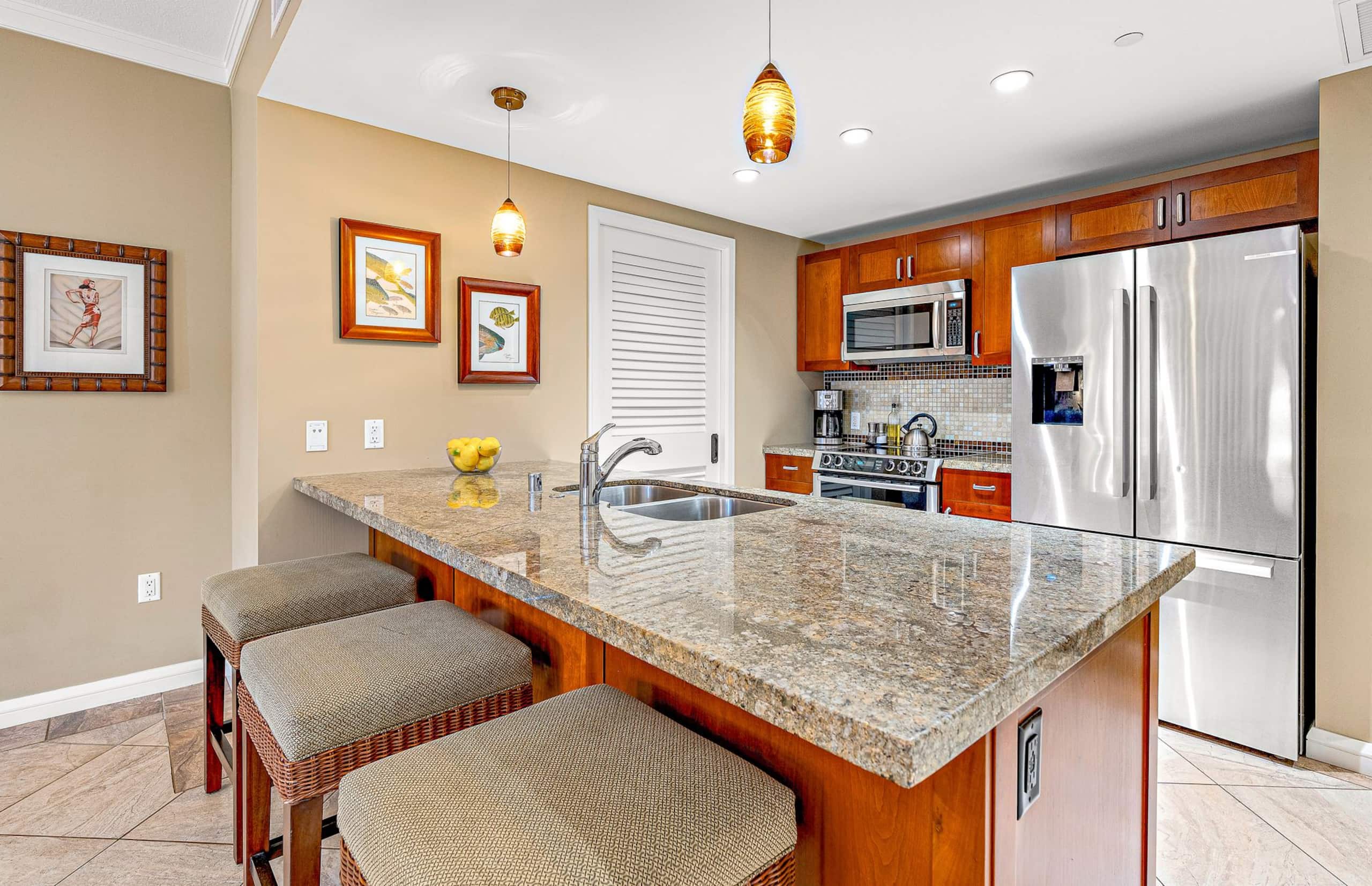 Condo in Lahaina · ★5.0 · 2 bedrooms · 3 beds · 2 baths - Image 6