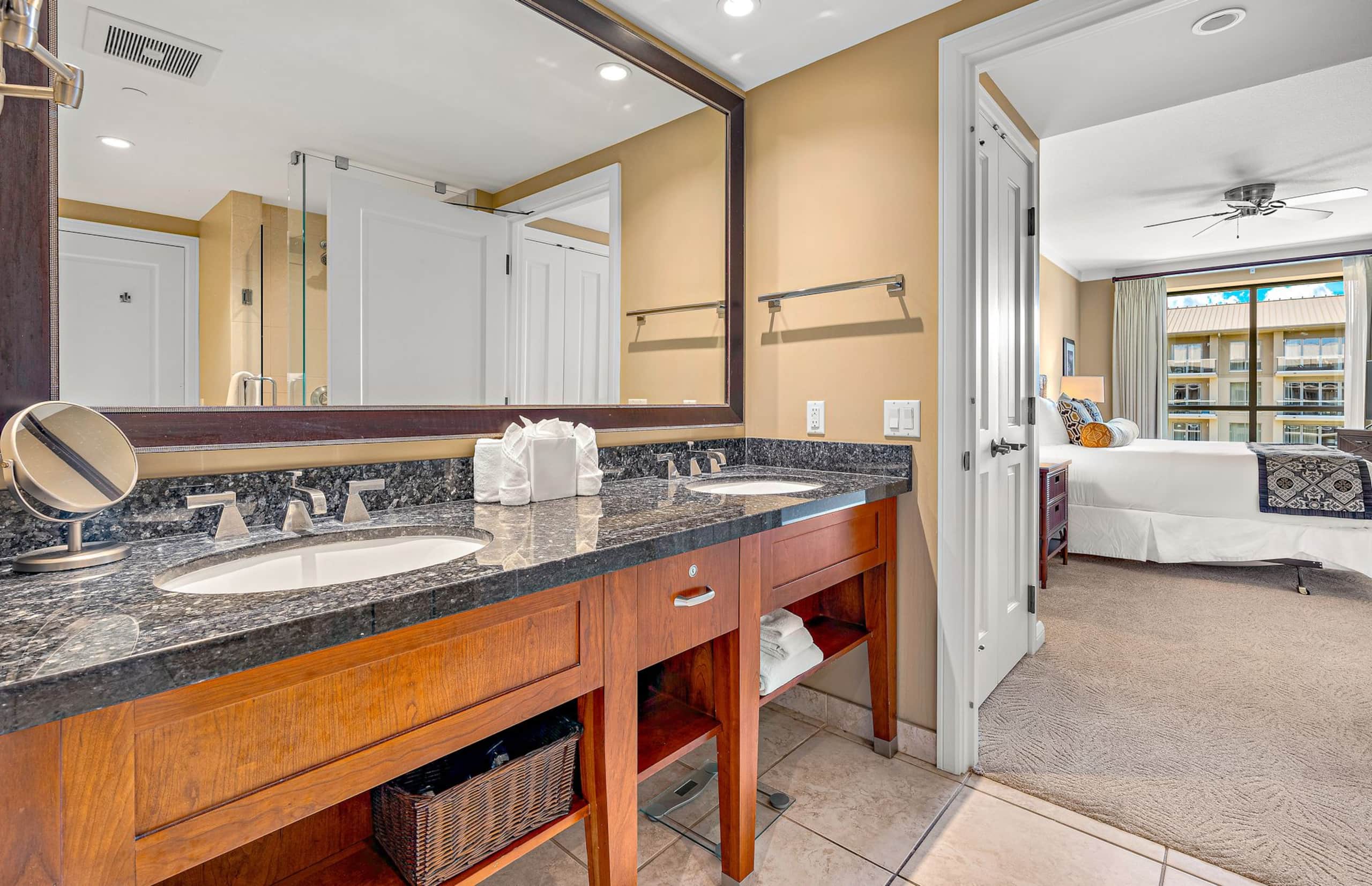 Condo in Lahaina · ★5.0 · 2 bedrooms · 3 beds · 2 baths - Image 28