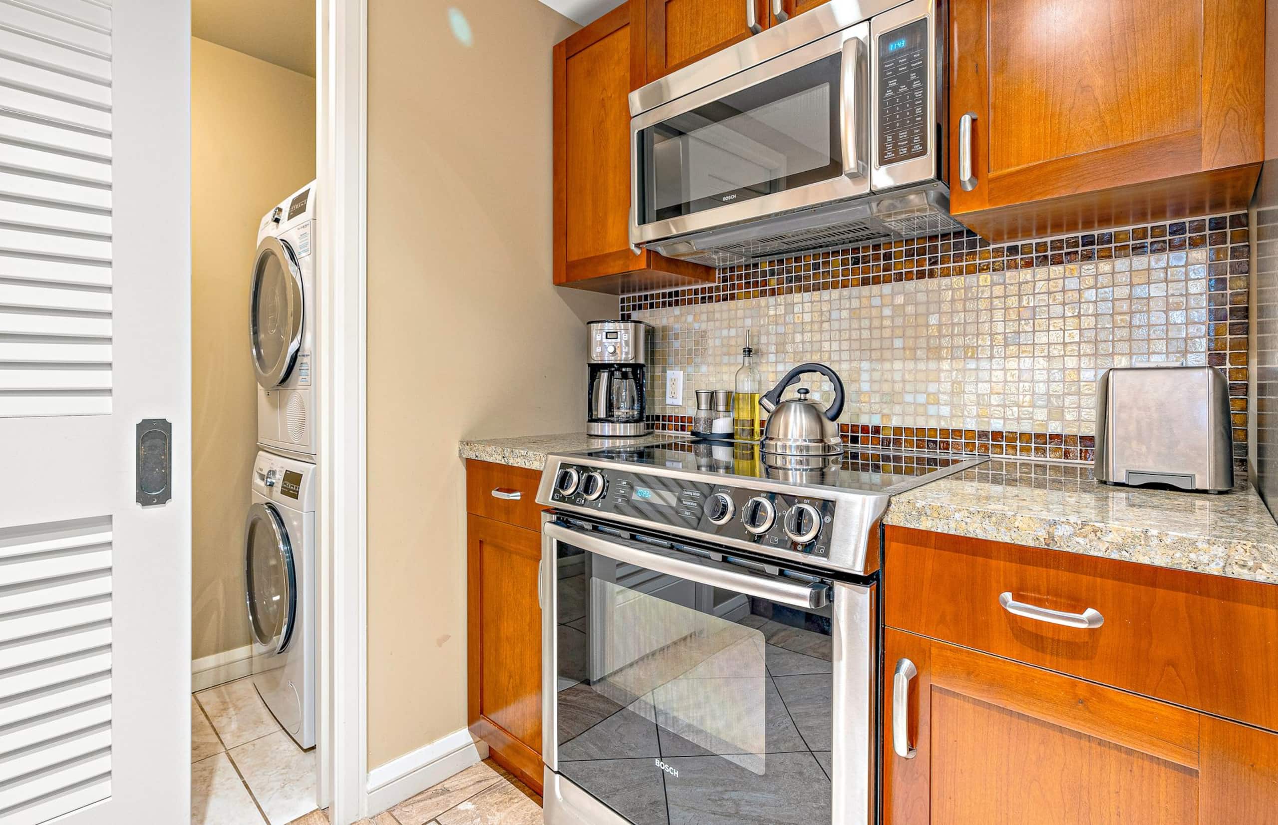 Condo in Lahaina · ★5.0 · 2 bedrooms · 3 beds · 2 baths - Image 18