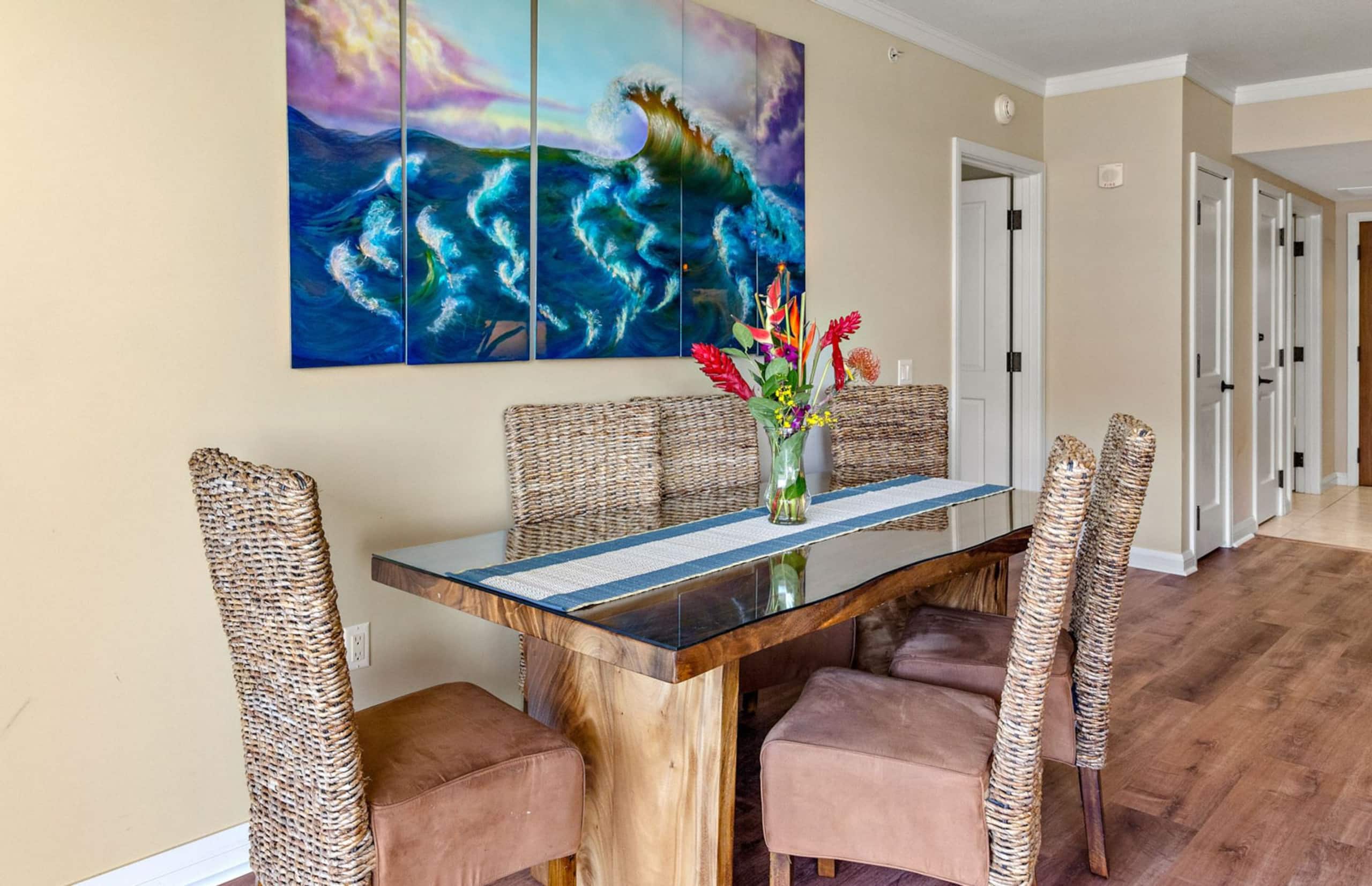 Condo in Lahaina · ★4.95 · 2 bedrooms · 4 beds · 2 shared baths - Image 12