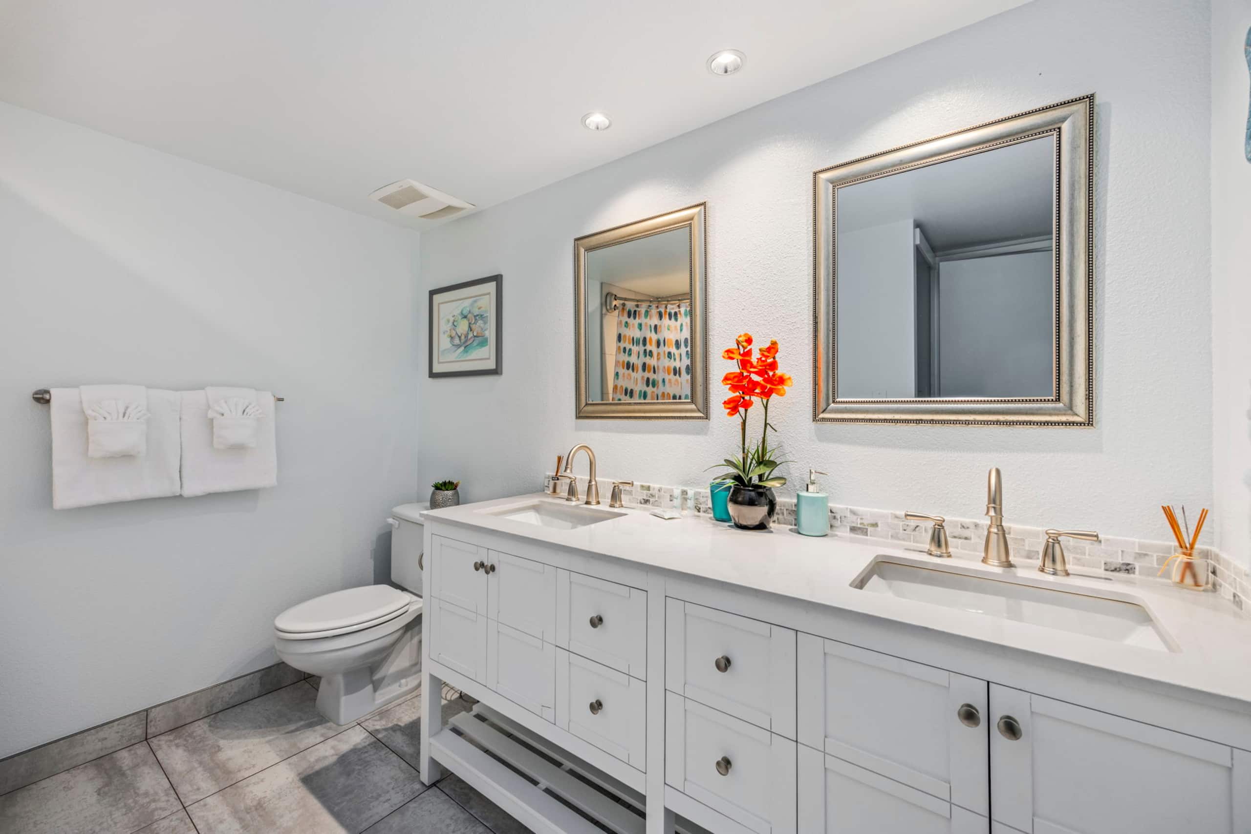 Condo in Kihei · ★4.76 · 3 bedrooms · 2 beds · 3 shared baths - Image 43