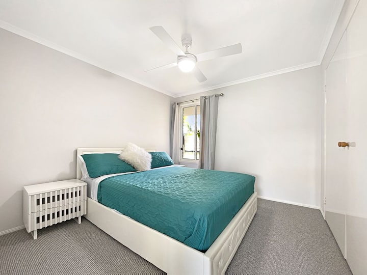 غرفة النوم 2