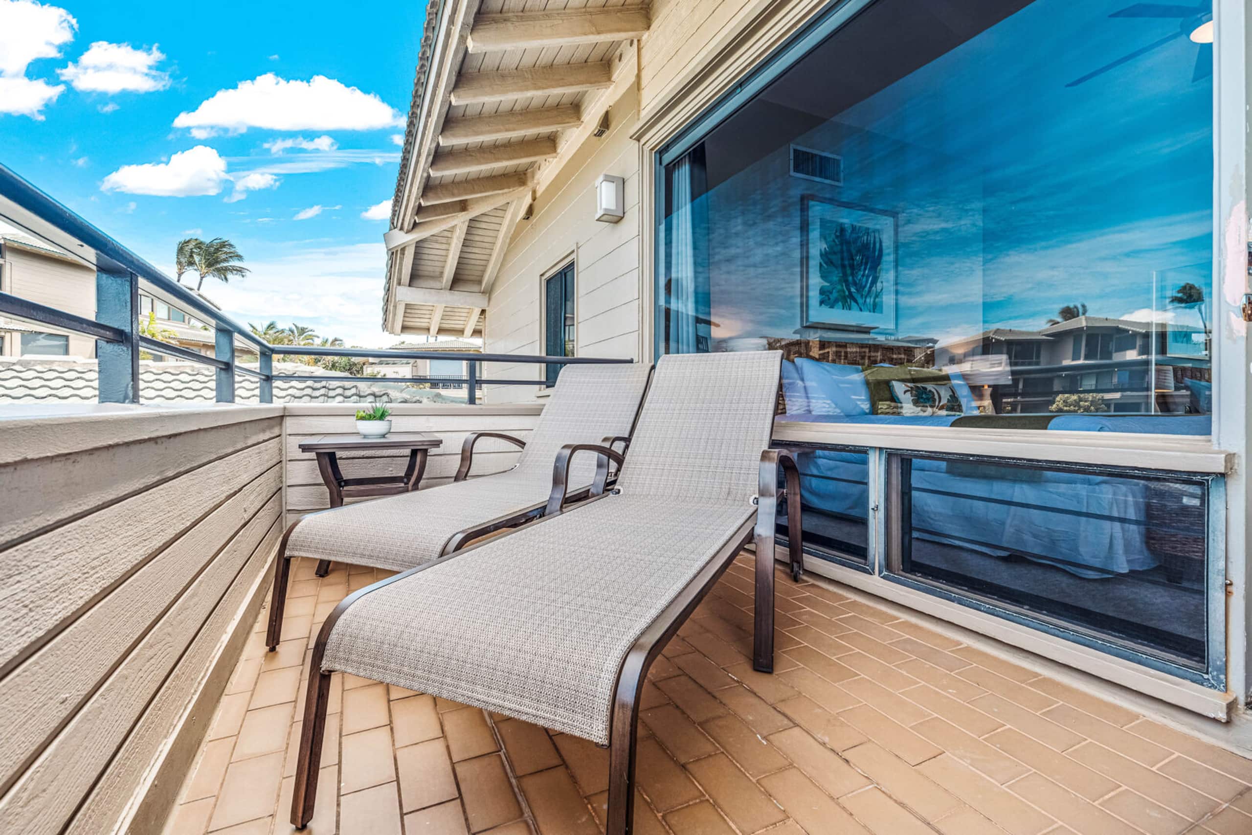 Condo in Lahaina · ★4.91 · 1 bedroom · 2 beds · 1.5 baths - Image 15