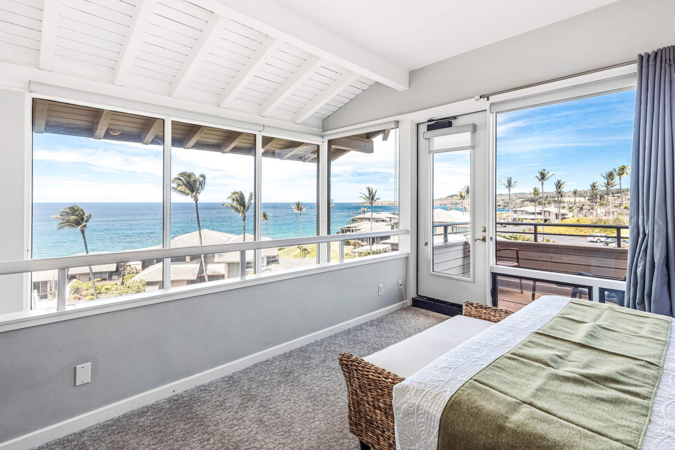 Condo in Lahaina · ★4.91 · 1 bedroom · 2 beds · 1.5 baths - Image 13