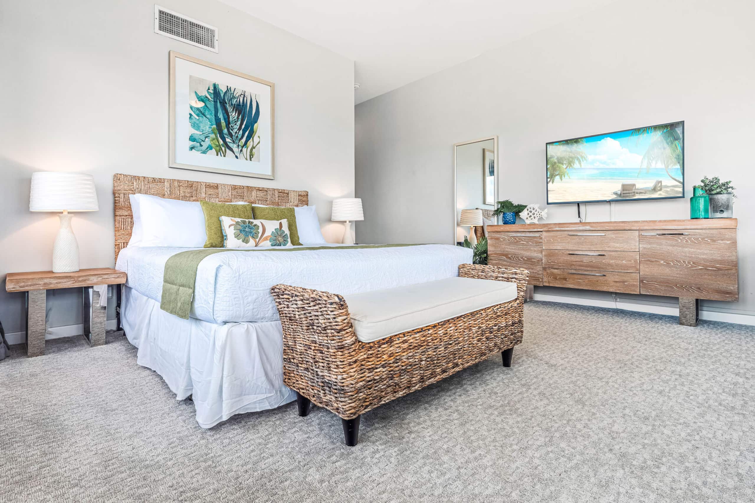 Condo in Lahaina · ★4.91 · 1 bedroom · 2 beds · 1.5 baths - Image 16