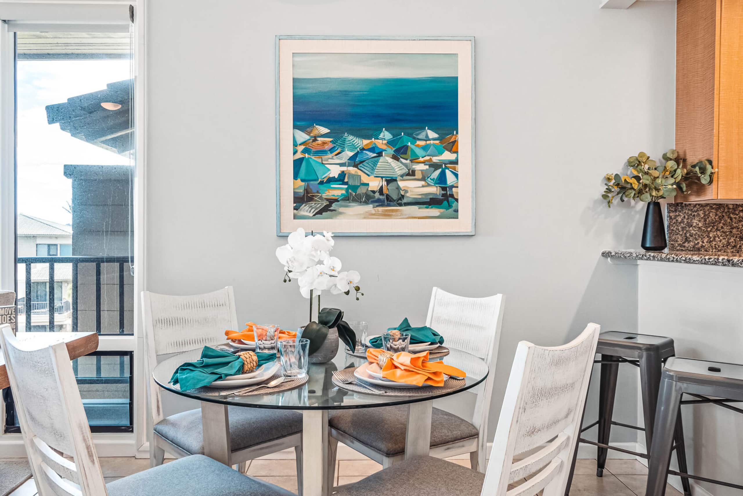 Condo in Lahaina · ★4.91 · 1 bedroom · 2 beds · 1.5 baths - Image 7