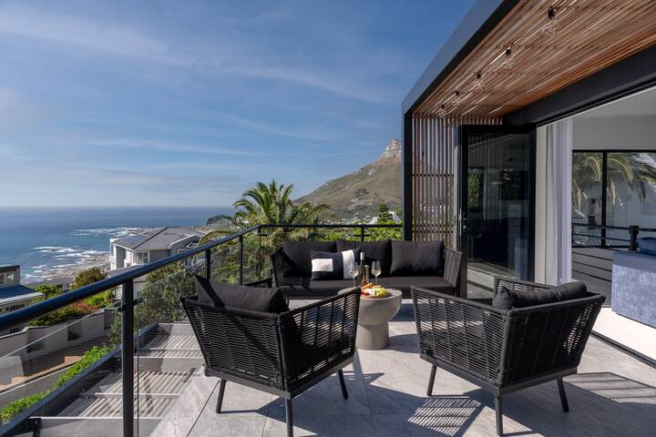 Camps Bay Villa | Ocean Views | Pool, Jacuzzi, Gym gallery image 3