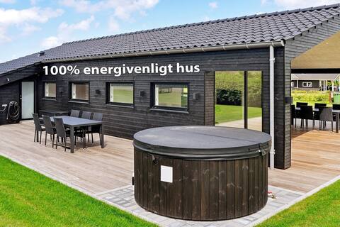 6 person holiday home in lemvig