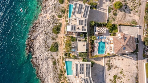 Luxury Beachfront Villa Castello Rogoznica - Pool