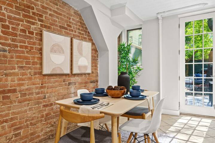 Family Brownstone w/ Private Backyard, Near Subway gallery image 5