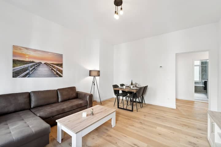 Up To 4 People Close To The Center - Wilhelmshaven