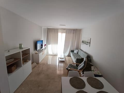 Anuncio de Airbnb popular: Duquesa Village Cozy Apartment - Malaga Golf&Beach en Manilva