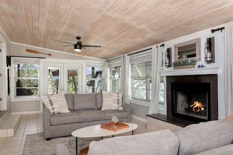 Wine Down River | Sleeps 8, Hot Tub, River Access