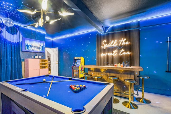 Speakeasy House With Hot Tub Near Ut And Downtown - Austin, TX