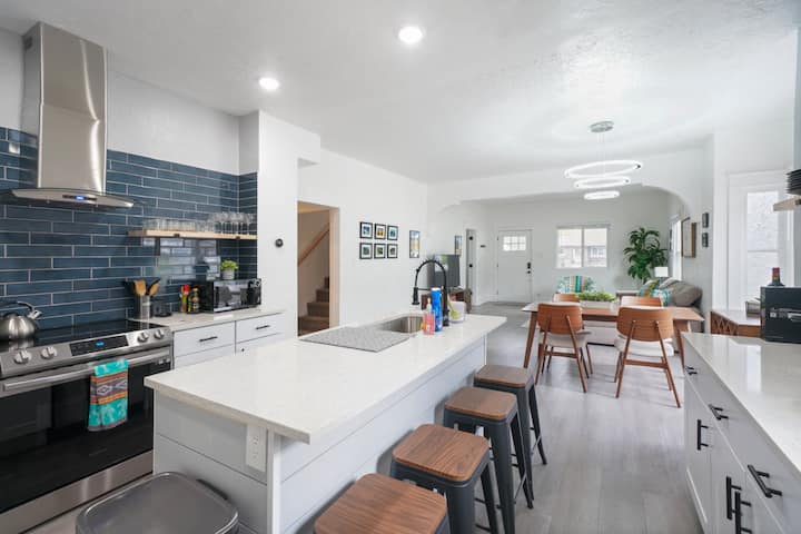 Spacious Ogden Retreat for Large Groups