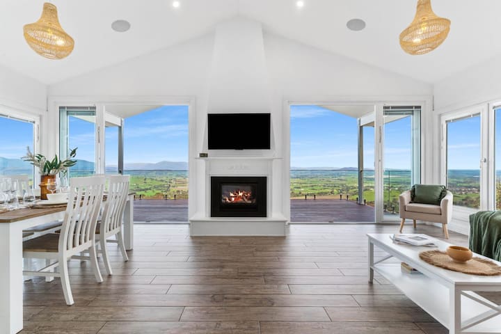 Skyline Views Yarra Valley’s Elevated Escape gallery image 3