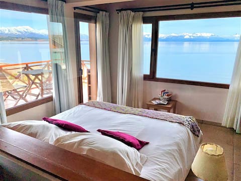 Mascardi Crystal Suite Loft 2nd Floor LakeFront