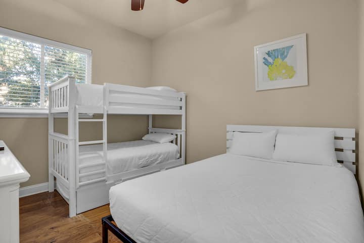 Habitación con 3 camas