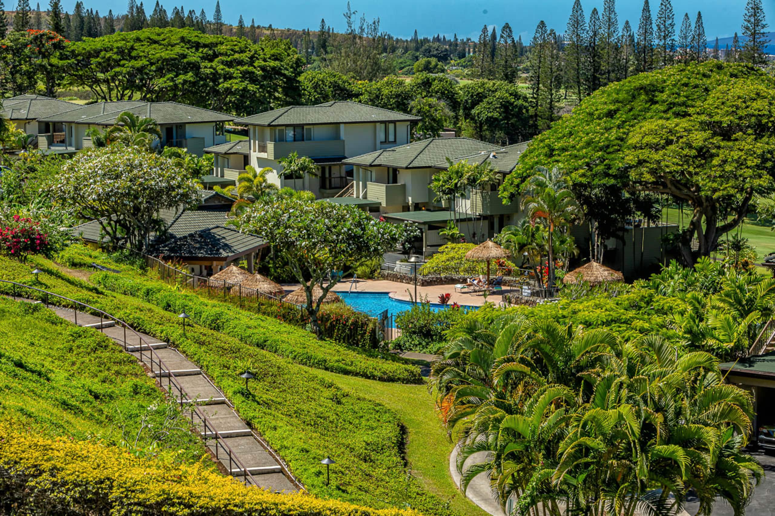 Condo in Lahaina · ★5.0 · 2 bedrooms · 2 beds · 2 baths - Image 38