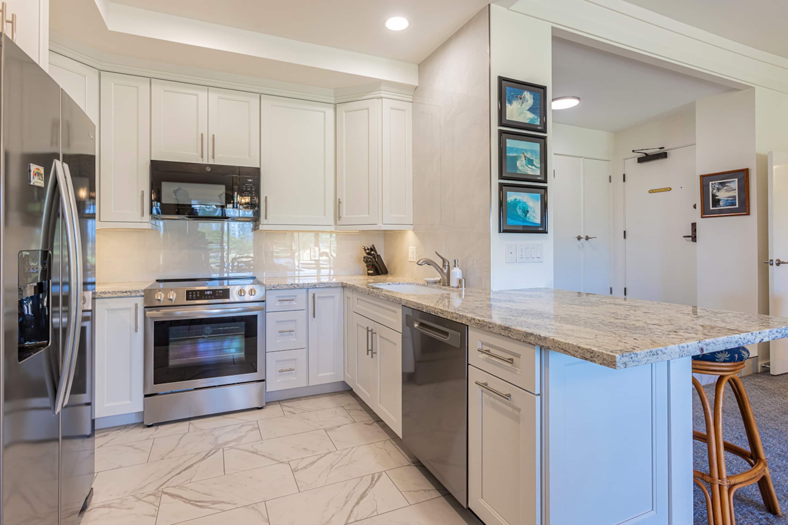 Condo in Lahaina · ★5.0 · 2 bedrooms · 2 beds · 2 baths - Image 13